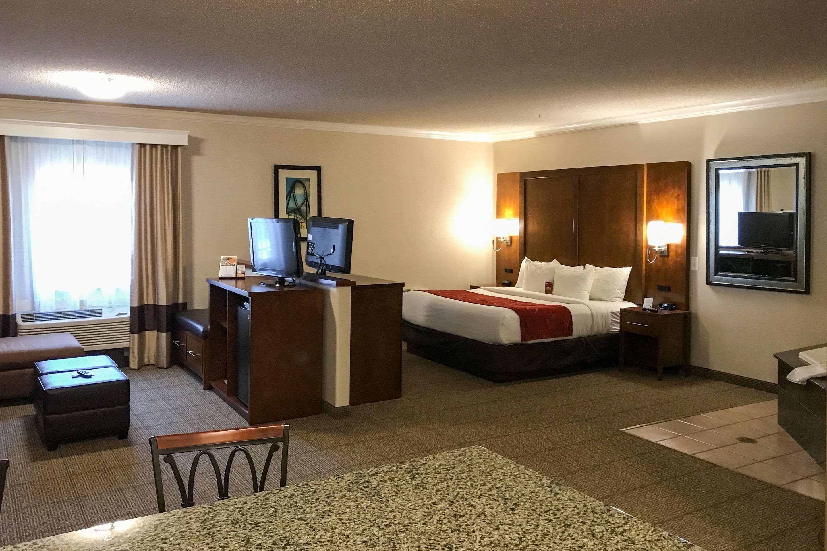 Comfort Suites Near Six Flags Magic Mountain Stevenson Ranch Exteriér fotografie