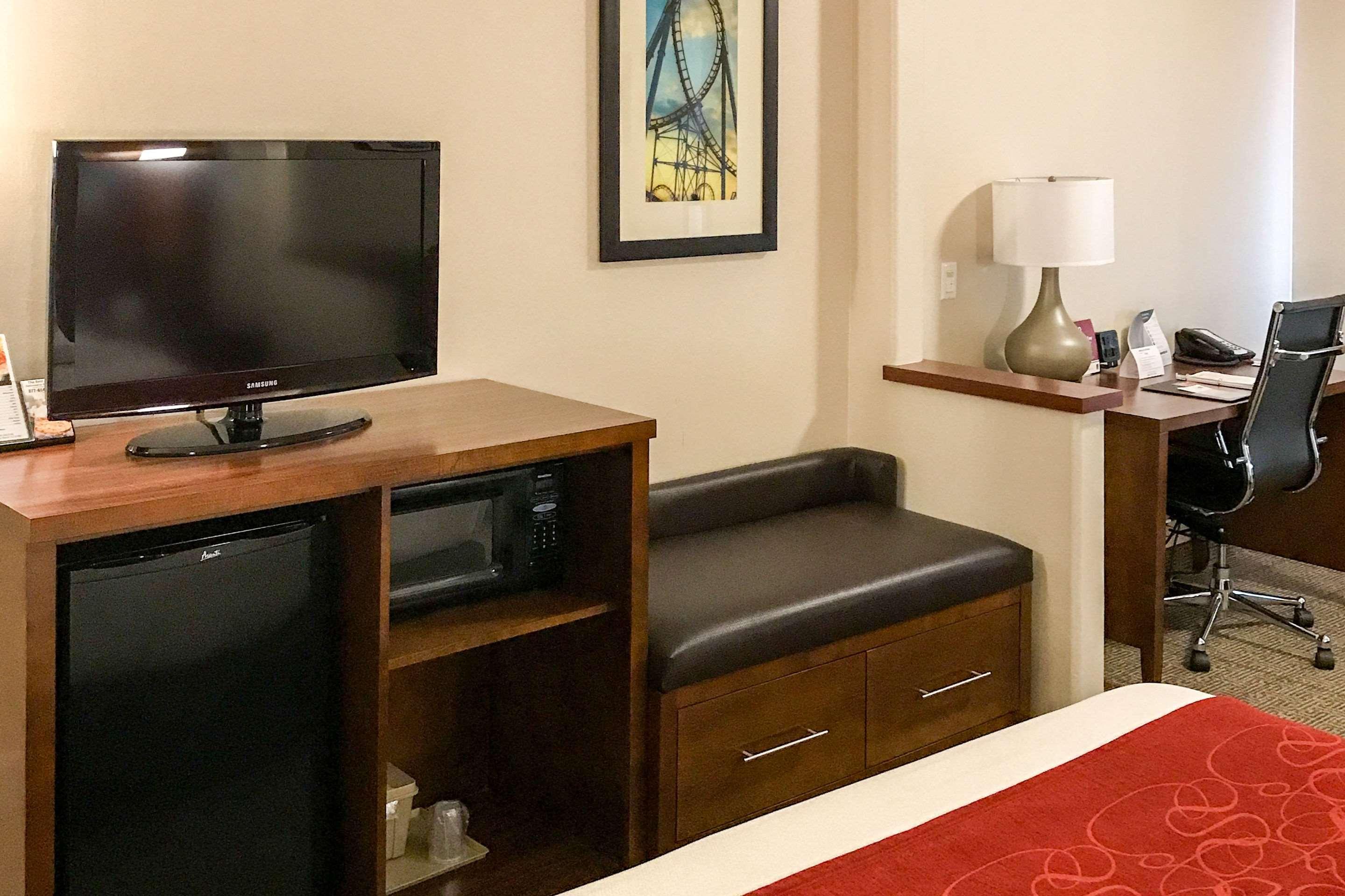 Comfort Suites Near Six Flags Magic Mountain Stevenson Ranch Exteriér fotografie
