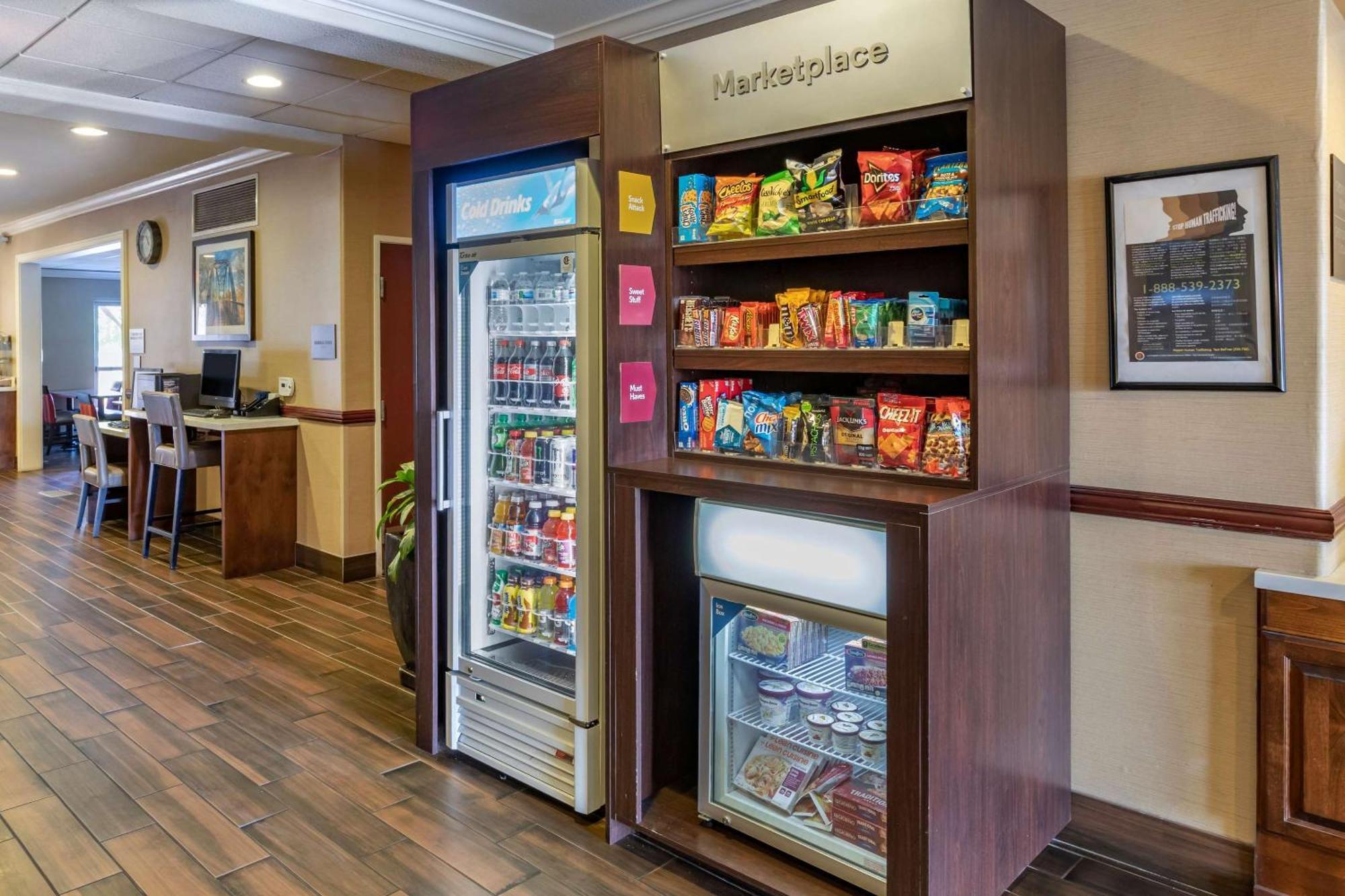 Comfort Suites Near Six Flags Magic Mountain Stevenson Ranch Exteriér fotografie