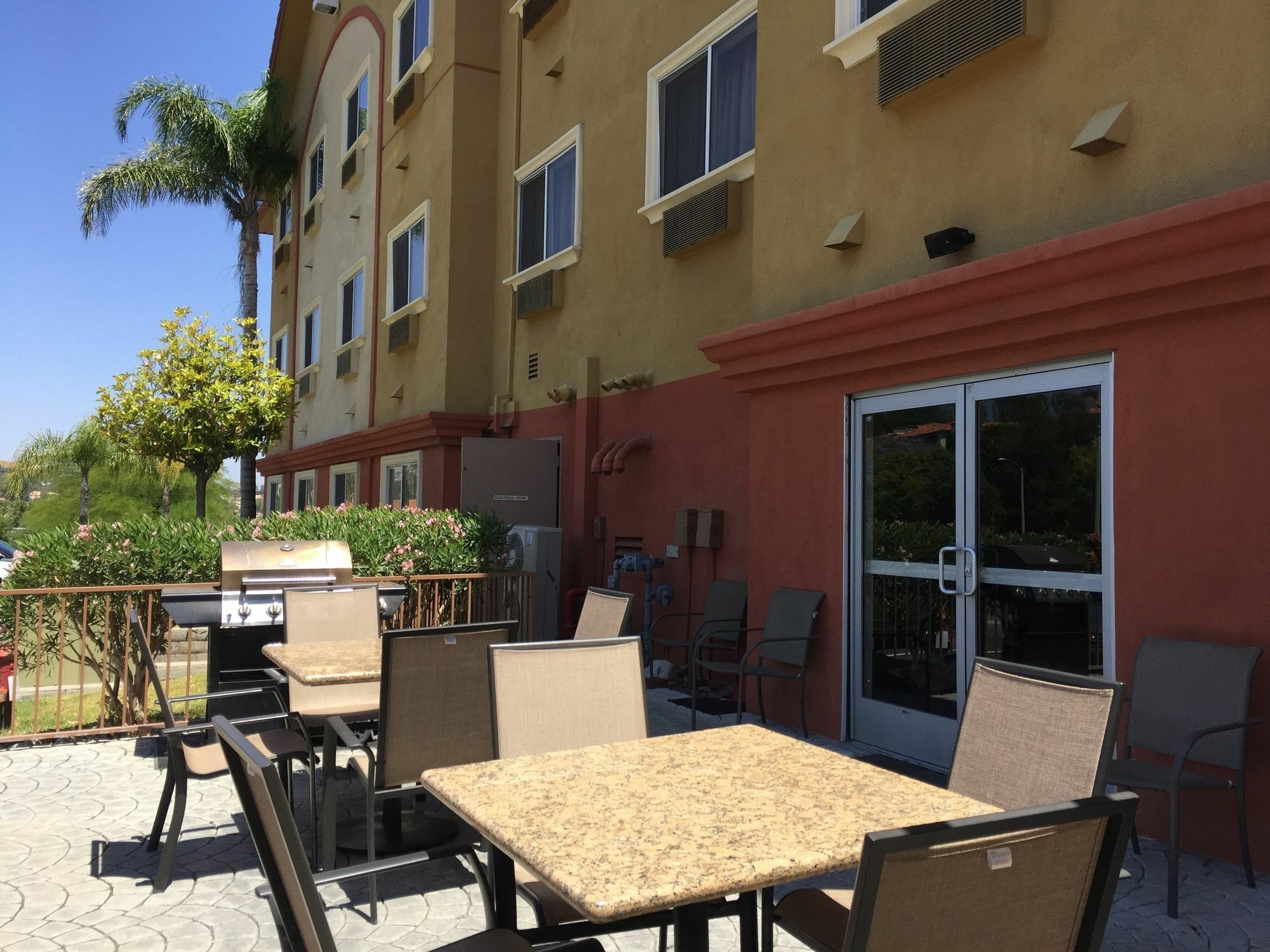 Comfort Suites Near Six Flags Magic Mountain Stevenson Ranch Exteriér fotografie